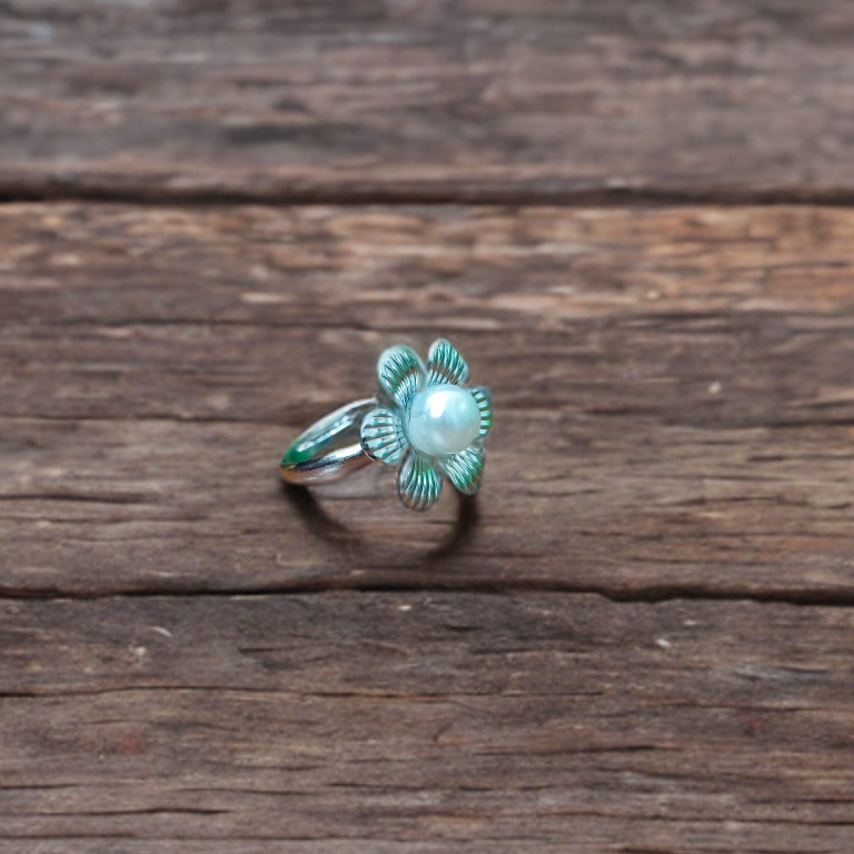 Love Pearl Necklace Gift Box